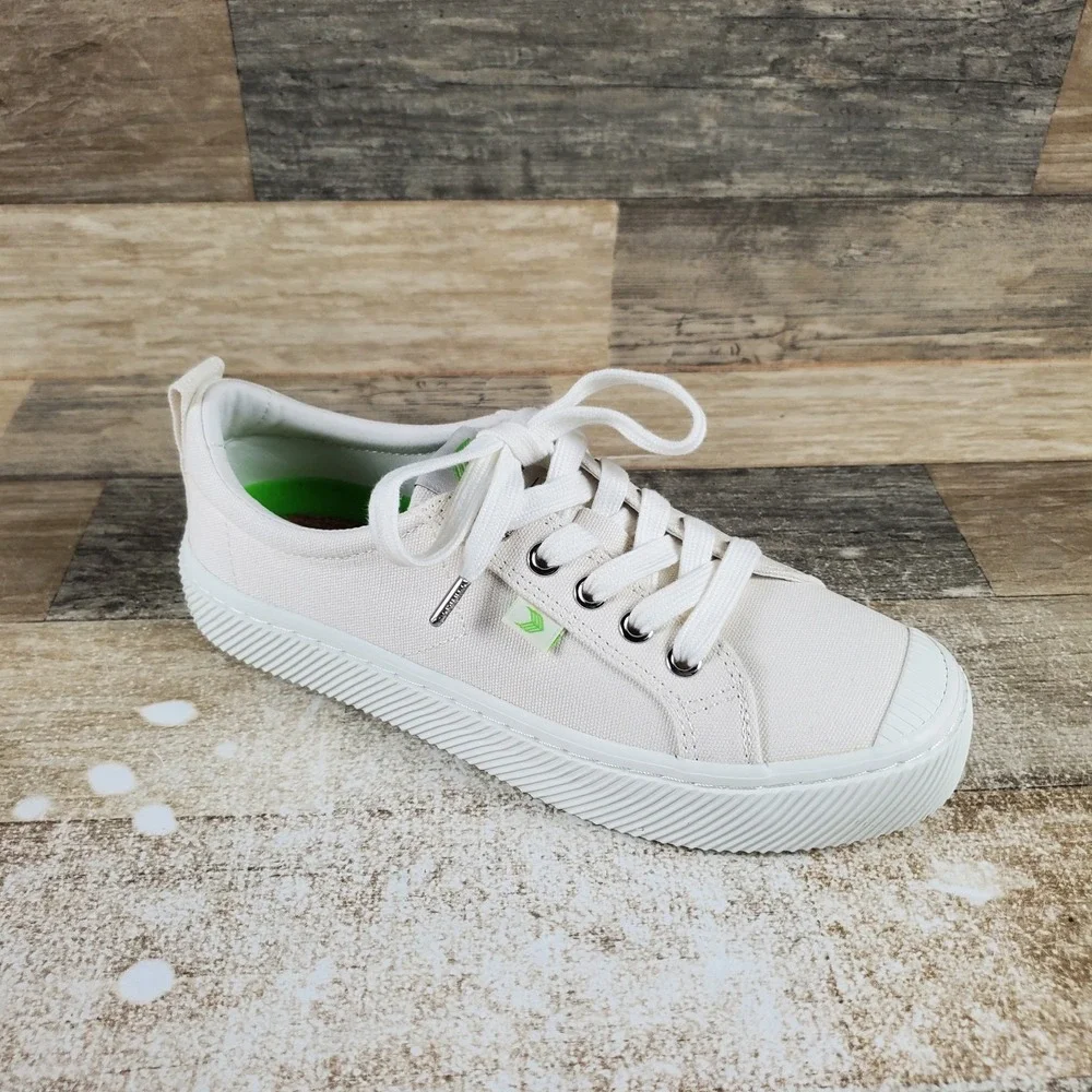 Cariuma OCA‎ Low Womens Shoes Sz 7 Skateboard Off White Canvas Lace Up Sneakers